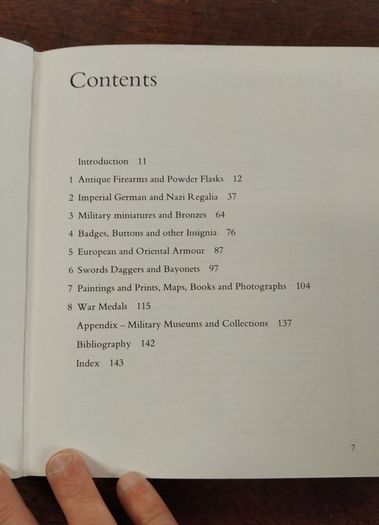 Collecors Guide to Militaria 1976