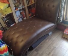 chaise lounge.