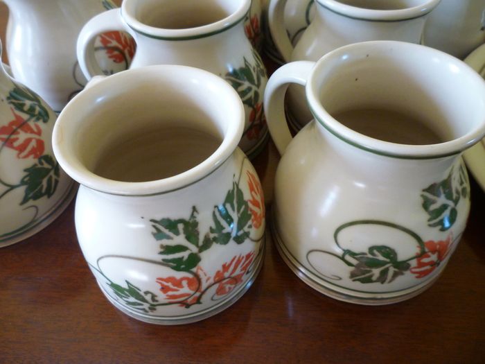 Stoneware Jackson Pottery Coffee tea service 12 pieces. IMMACULATE. CLASSIC STONE WARE