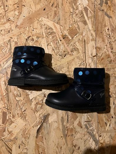 kids shoes