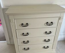 Chest of drawers (4 drawers)