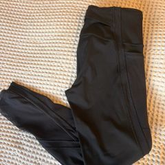 Lululemon leggins size 6