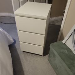 bed side locker