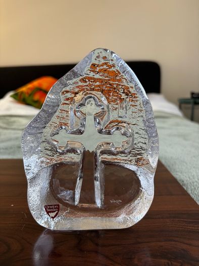 Vintage Orrefors Sweden Cross sculpture in crystal glass. Original sticker