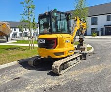 digger hire / long-term /short-term
