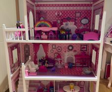 Isabelle's wooden doll house (Smyths)