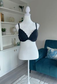 Ladies Black Bra from Marks & Spencer. Size UK 40B / EU 105B