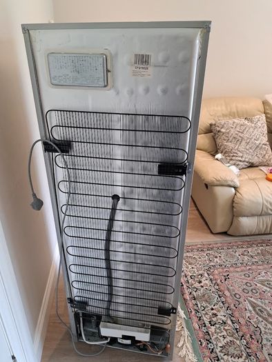 Fridge freezer- PRICE REDUCED Beko - Pristine -Can Deliver Locally