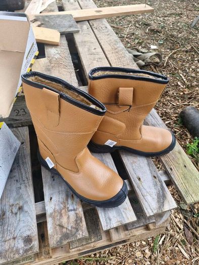 Rigger Boots