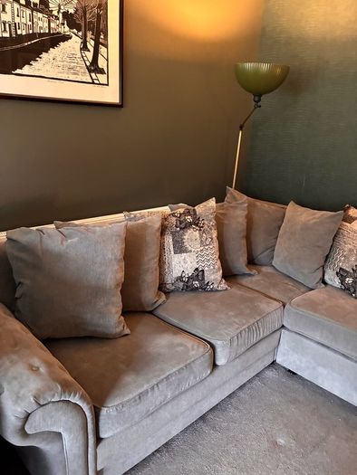 corner sofa quick sale