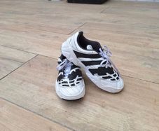 Boys Adidas Originals Predator XLG Trainers (White/Black) - Excellent Condition, Worn 2-3 Times