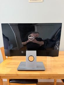 Dell 24 Full HD Monitor Excellent Condition