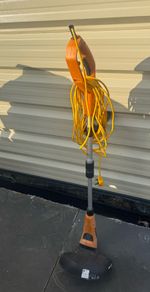 grass trimmer