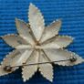 Vintage Modernist Mid Century Gold Tone Abstract Star Brooch Image 7