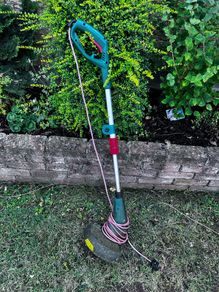 garden strimmer