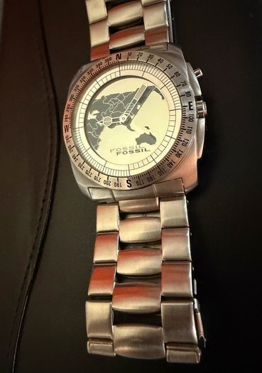 Fossil watch