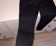Black skinny jeans