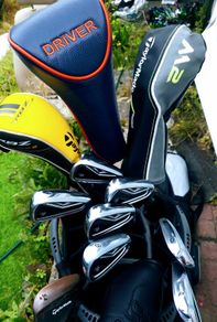 Set of Taylormade golf Clubs