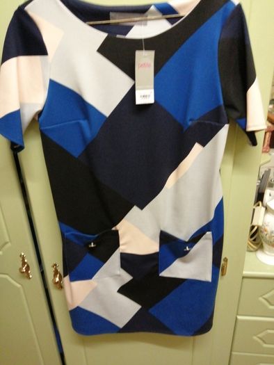 Dorothy Perkins  New dress size 12