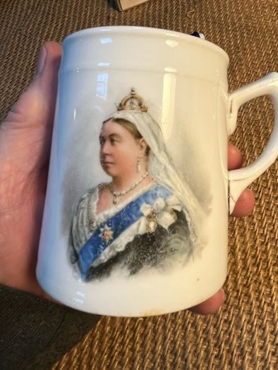 Irish Commemoration Mug 1900