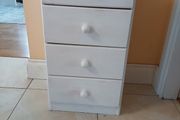 4 Drawer Locker / bedside table / storage