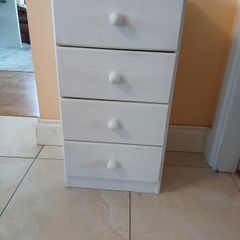 4 Drawer Locker / bedside table / storage