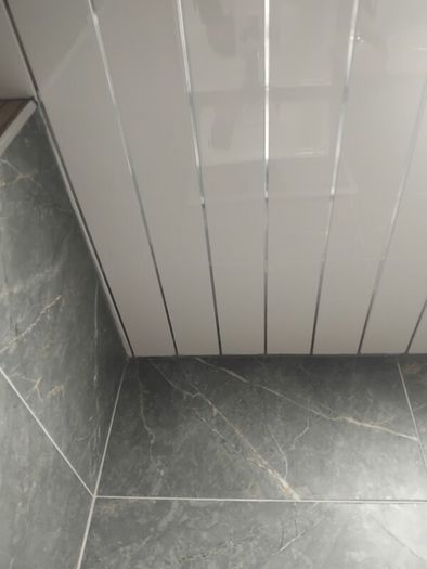 bathroom panelling ceiling. pvc