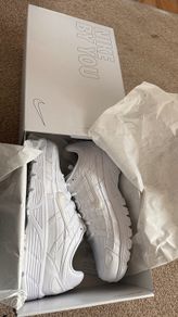 Brand new Nike Bowerman Series
