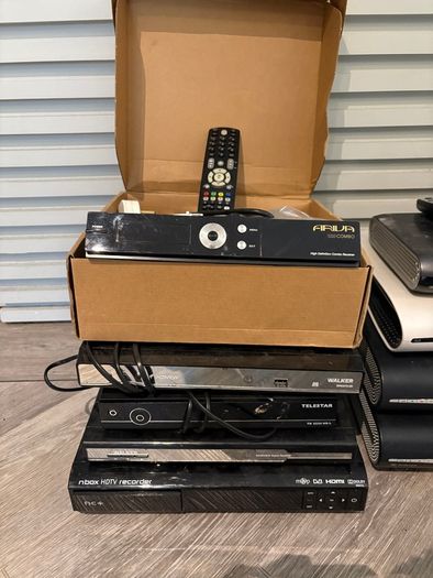 MAKE AN OFFER various sky box & tv boxes