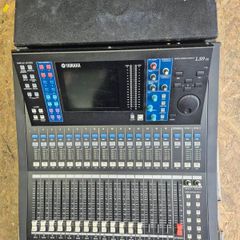 Yamaha LS9 16 ch and flightcase