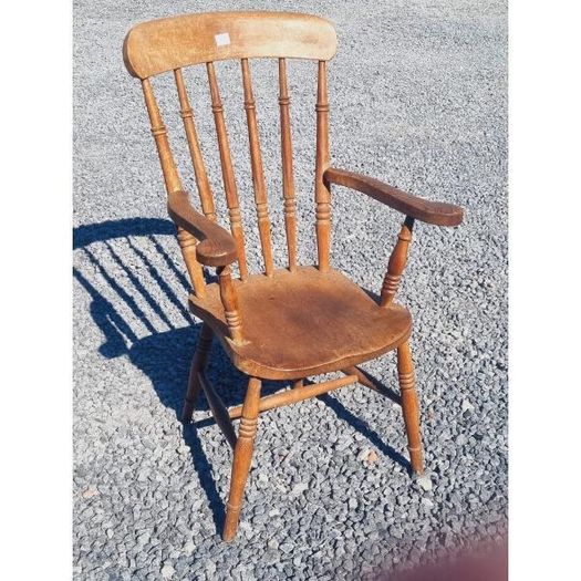 Spindle Back Arm Chair KAS771