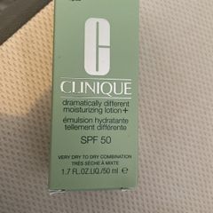 Clinique moisturising lotion & spf 50
