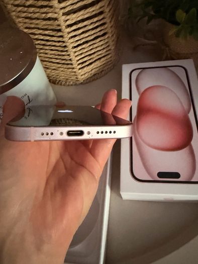 iPhone 15 ( Pink ) 128 GB