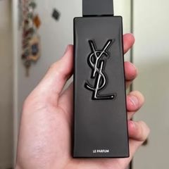 Yves Saint Laurent - MYSLF Le Parfum