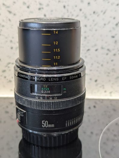 Canon EF 50mm f/2.5 Compact Macro Lens