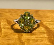 Vintage 9ct Gold Peridot Cluster Ring, Size N