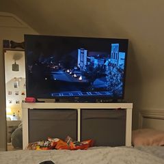 tele