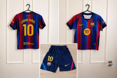 Barcelona football kit