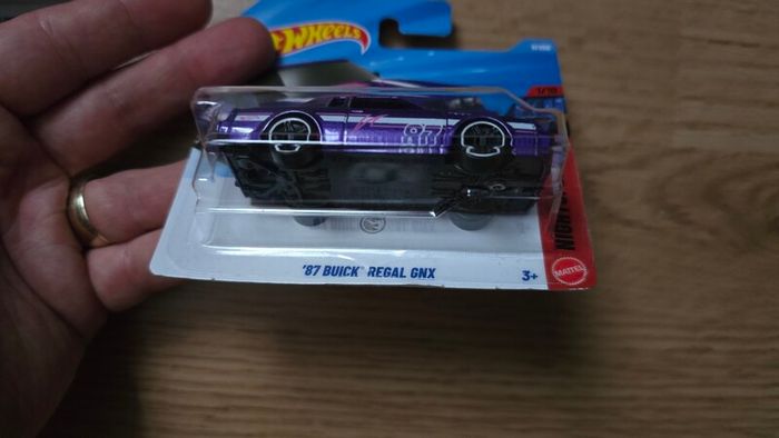 Hot Wheels cars 3 in one pack 1 TH