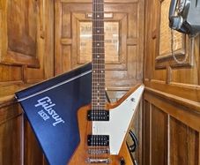 Gibson Explorer Standard 2005