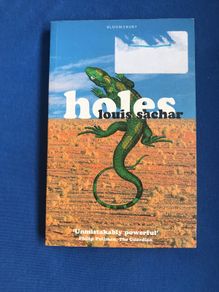 Holes - Louis Sachar