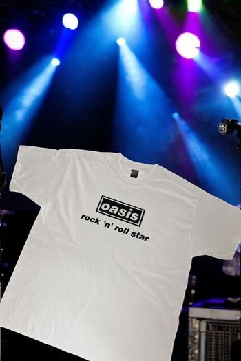 Oasis rock n roll star Tshirt Multiple sizes available SMALL-XXXL