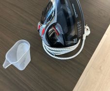 Russell Hobbs Steam Iron