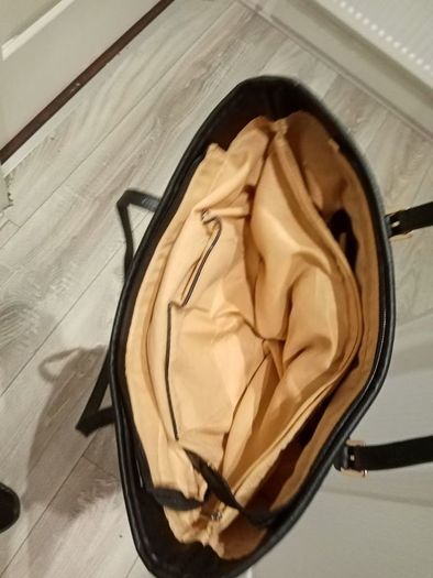 hand bag