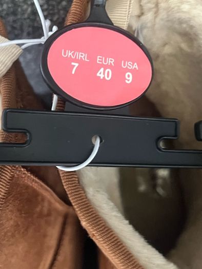 Ladies boots size 7