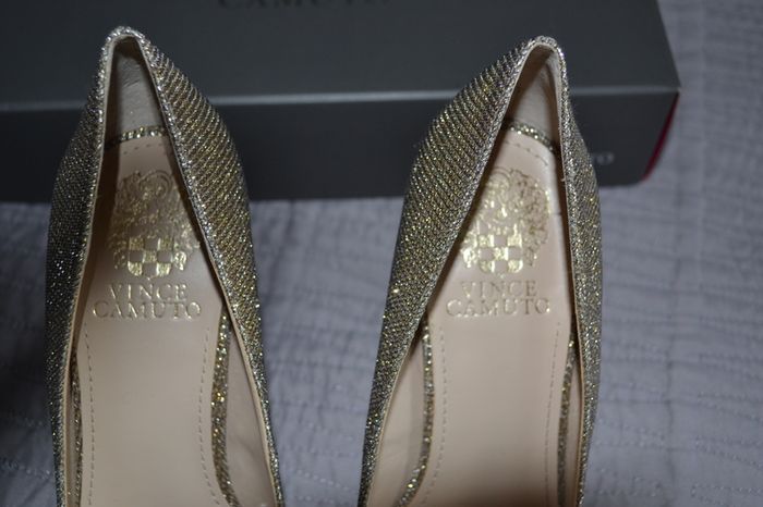 Vince Camuto high hills champagne glitter size UK4 (37EU/7US) brand new!
