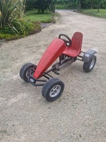 Berg Go cart Can deliver read ad