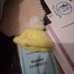 small hat for innocent smoothie bottle