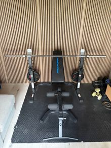 weight bench