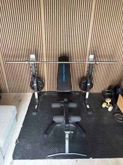 weight bench